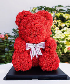 Hoa gấu hồng đỏ đeo nơ tím