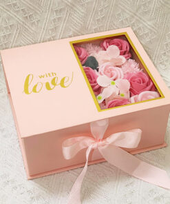 Hộp hoa hồng nhạt đẹp 2022