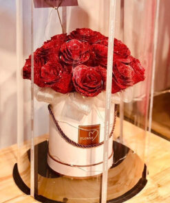 Hộp hoa hồng đựng trong ống